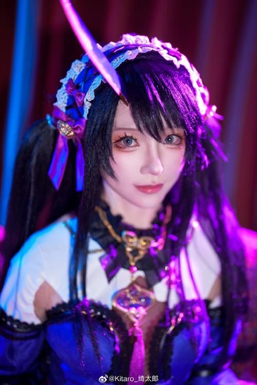 摸大扔头的视频